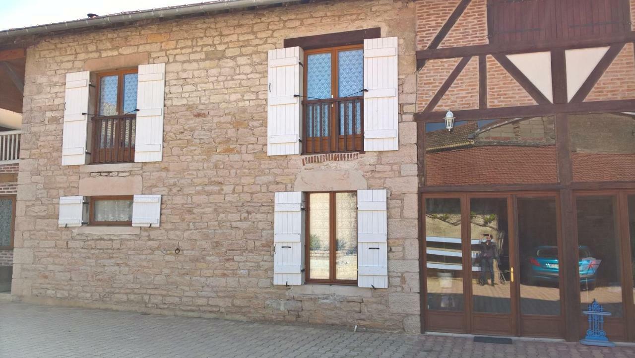 Bed and Breakfast La Ferme Du Grand Faubourg Pont-de-Vaux Zewnętrze zdjęcie